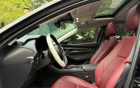 Mazda 3, 2022 год, 1 400 000 рублей, 10 фотография