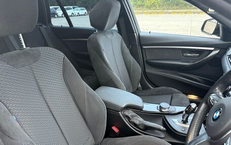 BMW 3 серия, 2018 год, 1 650 000 рублей, 18 фотография