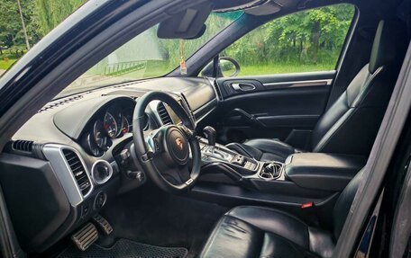 Porsche Cayenne III, 2011 год, 2 000 000 рублей, 13 фотография