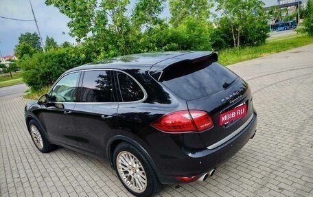 Porsche Cayenne III, 2011 год, 2 000 000 рублей, 15 фотография