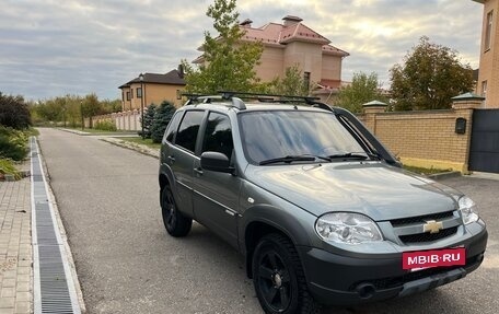 Chevrolet Niva I рестайлинг, 2014 год, 630 000 рублей, 2 фотография