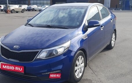 KIA Rio III рестайлинг, 2016 год, 980 000 рублей, 1 фотография