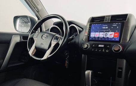 Toyota Land Cruiser Prado 150 рестайлинг 2, 2012 год, 2 590 000 рублей, 11 фотография