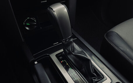 Toyota Land Cruiser Prado 150 рестайлинг 2, 2012 год, 2 590 000 рублей, 15 фотография