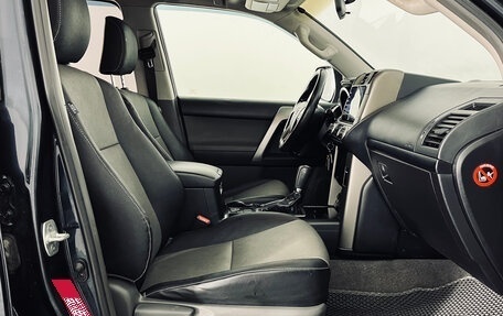 Toyota Land Cruiser Prado 150 рестайлинг 2, 2012 год, 2 590 000 рублей, 10 фотография