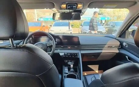 Hyundai Elantra, 2022 год, 1 693 000 рублей, 11 фотография