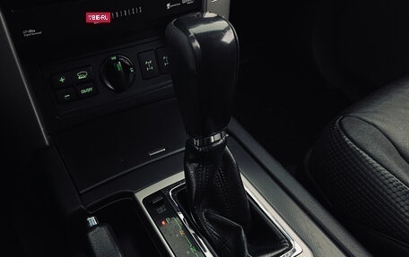 Toyota Land Cruiser Prado 150 рестайлинг 2, 2013 год, 2 590 000 рублей, 16 фотография