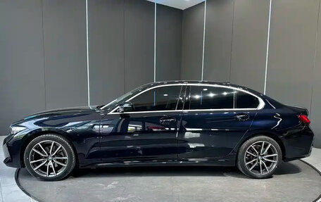 BMW 3 серия, 2023 год, 3 900 000 рублей, 4 фотография