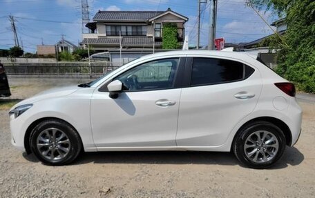 Mazda Demio IV, 2018 год, 800 000 рублей, 8 фотография