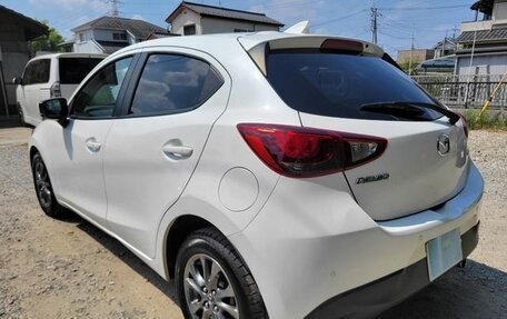 Mazda Demio IV, 2018 год, 800 000 рублей, 7 фотография