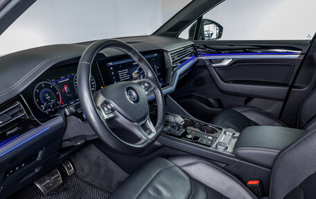 Volkswagen Touareg III, 2019 год, 4 200 000 рублей, 9 фотография