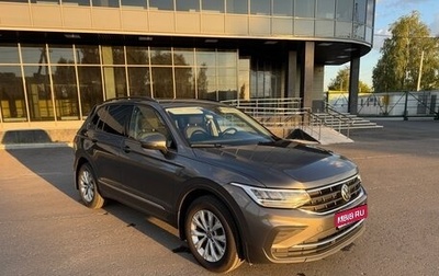 Volkswagen Tiguan II, 2021 год, 2 280 000 рублей, 1 фотография