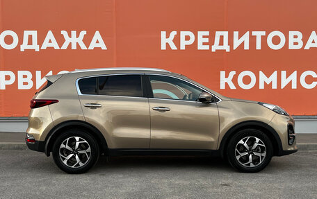 KIA Sportage IV рестайлинг, 2019 год, 2 080 000 рублей, 4 фотография