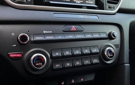 KIA Sportage IV рестайлинг, 2019 год, 2 080 000 рублей, 15 фотография