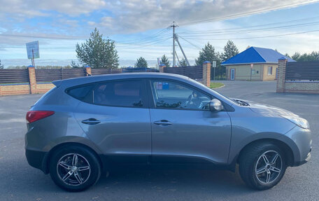 Hyundai ix35 I рестайлинг, 2012 год, 1 265 000 рублей, 3 фотография