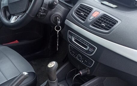 Renault Megane III, 2011 год, 800 000 рублей, 5 фотография