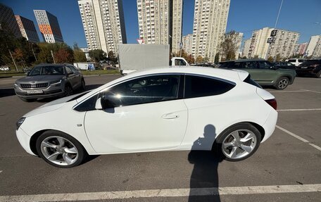 Opel Astra J, 2014 год, 1 050 000 рублей, 3 фотография