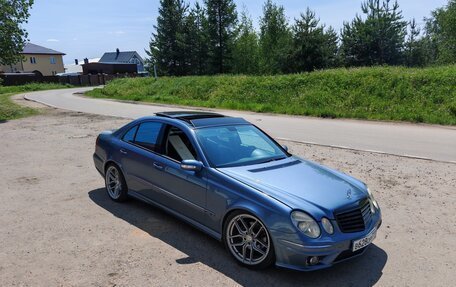 Mercedes-Benz E-Класс, 2003 год, 670 000 рублей, 6 фотография