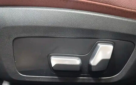 BMW 3 серия, 2022 год, 3 300 000 рублей, 16 фотография