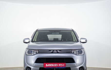 Mitsubishi Outlander III рестайлинг 3, 2012 год, 1 299 000 рублей, 3 фотография