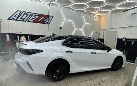 Toyota Camry, 2018 год, 1 950 000 рублей, 5 фотография