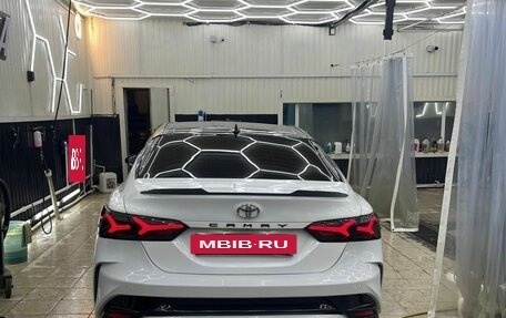 Toyota Camry, 2018 год, 1 950 000 рублей, 9 фотография