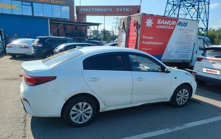 KIA Rio IV, 2018 год, 635 000 рублей, 6 фотография