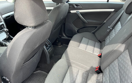 Skoda Octavia, 2011 год, 745 000 рублей, 18 фотография