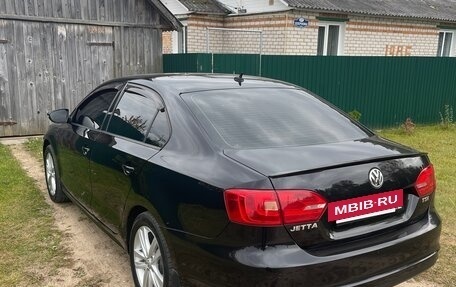Volkswagen Jetta VI, 2013 год, 1 150 000 рублей, 3 фотография