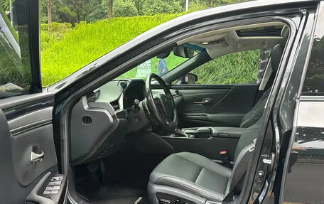 Lexus ES VII, 2021 год, 3 100 001 рублей, 7 фотография