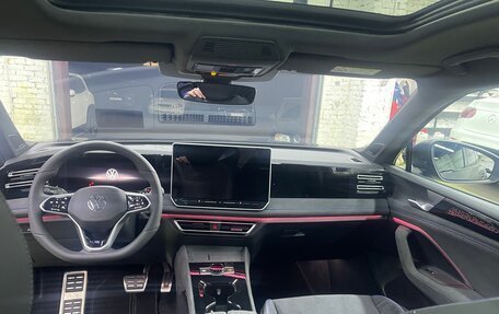 Volkswagen Tiguan II, 2024 год, 4 900 000 рублей, 6 фотография