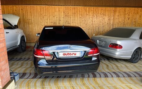 Mercedes-Benz E-Класс, 2013 год, 2 300 000 рублей, 5 фотография