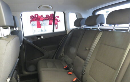 Volkswagen Tiguan I, 2013 год, 939 000 рублей, 18 фотография