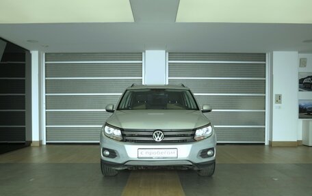 Volkswagen Tiguan I, 2013 год, 939 000 рублей, 20 фотография