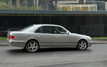 Mercedes-Benz E-Класс, 2001 год, 950 000 рублей, 6 фотография