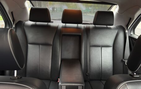 Mercedes-Benz E-Класс, 2001 год, 950 000 рублей, 21 фотография