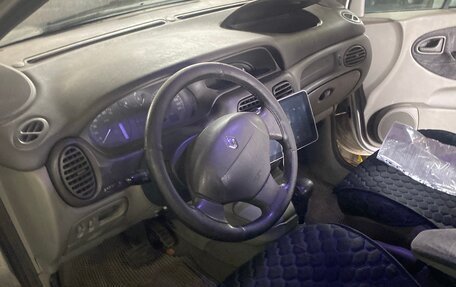 Renault Scenic III, 2001 год, 320 000 рублей, 6 фотография