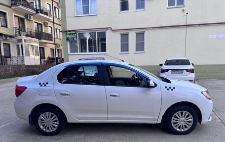 Renault Logan II, 2018 год, 600 000 рублей, 4 фотография
