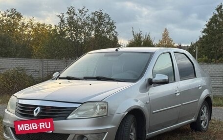 Renault Logan I, 2013 год, 600 000 рублей, 2 фотография