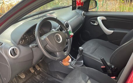 Renault Sandero I, 2013 год, 750 000 рублей, 4 фотография