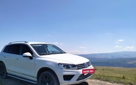Volkswagen Touareg III, 2015 год, 2 900 000 рублей, 4 фотография