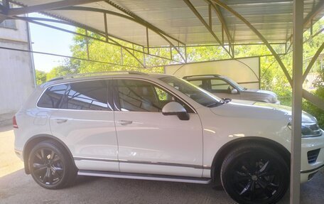 Volkswagen Touareg III, 2015 год, 2 900 000 рублей, 5 фотография