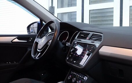 Volkswagen Tiguan II, 2020 год, 2 320 000 рублей, 7 фотография