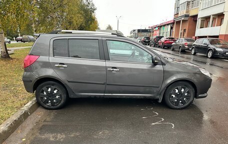 Geely MK Cross I, 2013 год, 230 000 рублей, 2 фотография