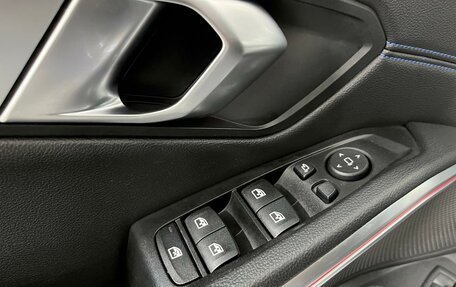 BMW 3 серия, 2019 год, 3 499 000 рублей, 28 фотография