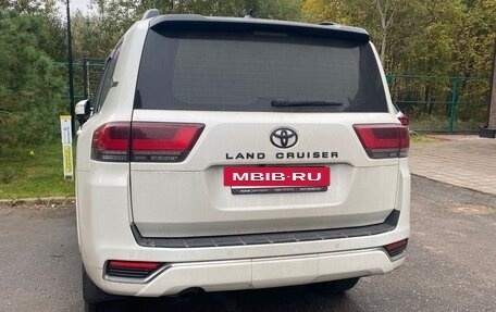 Toyota Land Cruiser, 2021 год, 7 800 000 рублей, 3 фотография