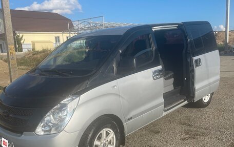Hyundai Grand Starex Grand Starex I рестайлинг 2, 2008 год, 1 270 000 рублей, 8 фотография