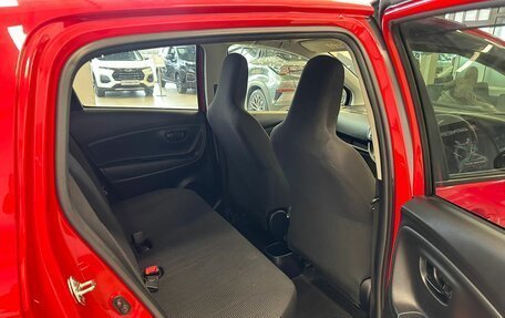 Toyota Vitz, 2017 год, 1 199 000 рублей, 17 фотография