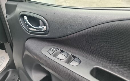 Nissan Serena IV, 2012 год, 1 350 000 рублей, 23 фотография