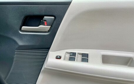 Honda Freed I, 2009 год, 999 000 рублей, 16 фотография